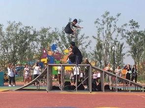 背景人墙表演,一场视觉与心灵的震撼表演